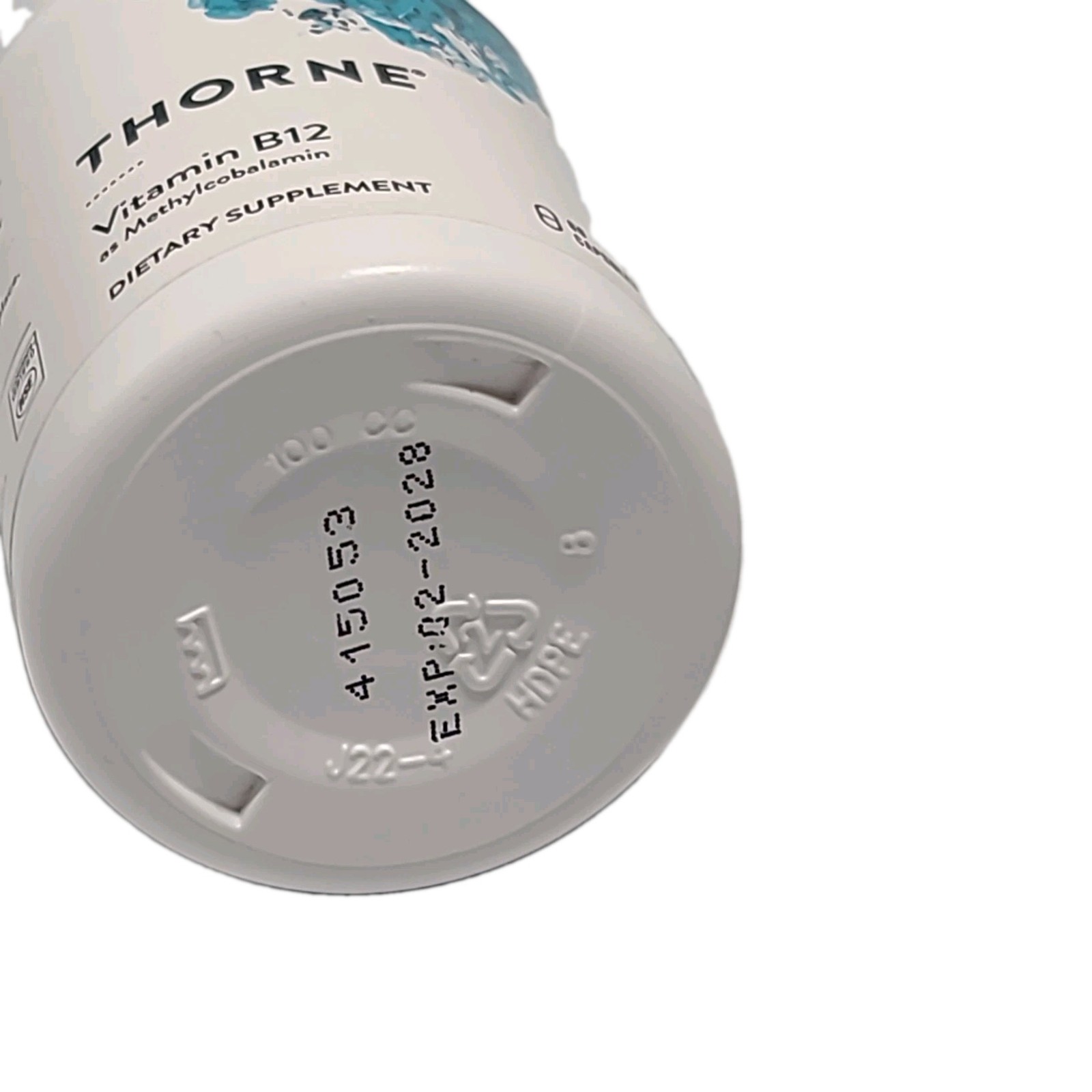 VITAMIN B12 ( 60 CAPSULES ) Sealed by Thorne • EXP : 02/2028 GLUTEN FREE
