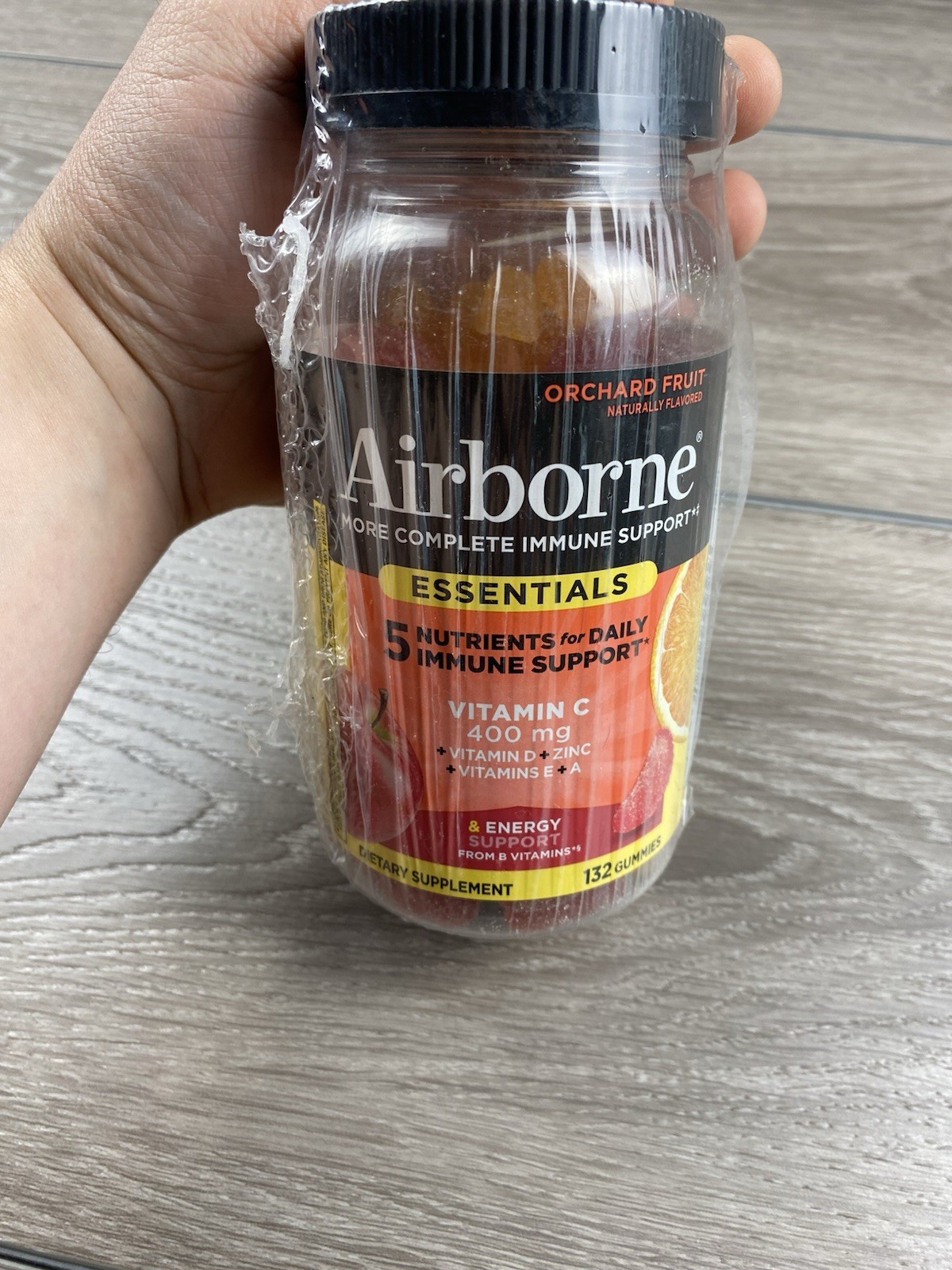 Airborne Essentials Vitamin C 400mg Orchard Fruit 132 Gummies Exp 05/2027