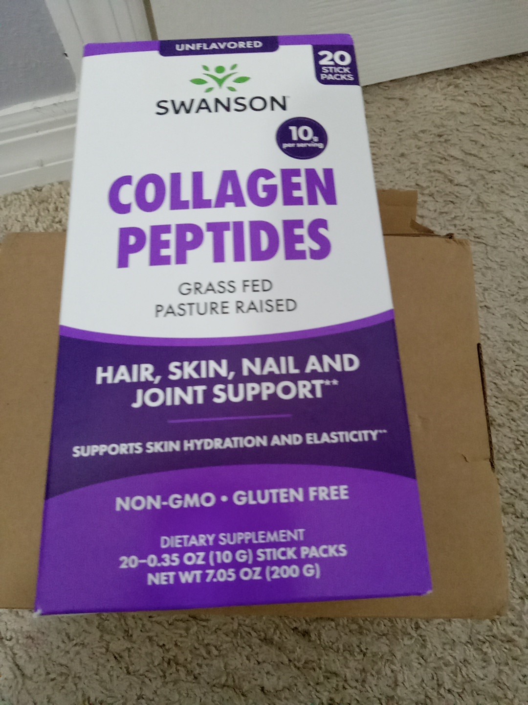 New Swanson Collagen Peptides, Qty 20 packs, 2 boxes. Boxes dented some by USPS
